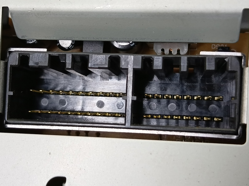 дисплей информационный MITSUBISHI Space Star  MR381289, 1320 рублей, Москва