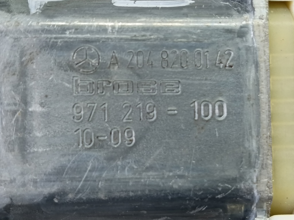 моторчик стеклоподъёмника MERCEDES-BENZ E-класс E 220d 2.1 5G-Tronic (170 л.с.)E-класс  W212/S212/C207/A207 (2009—2013) Седан A2048200142, 980 рублей, Москва