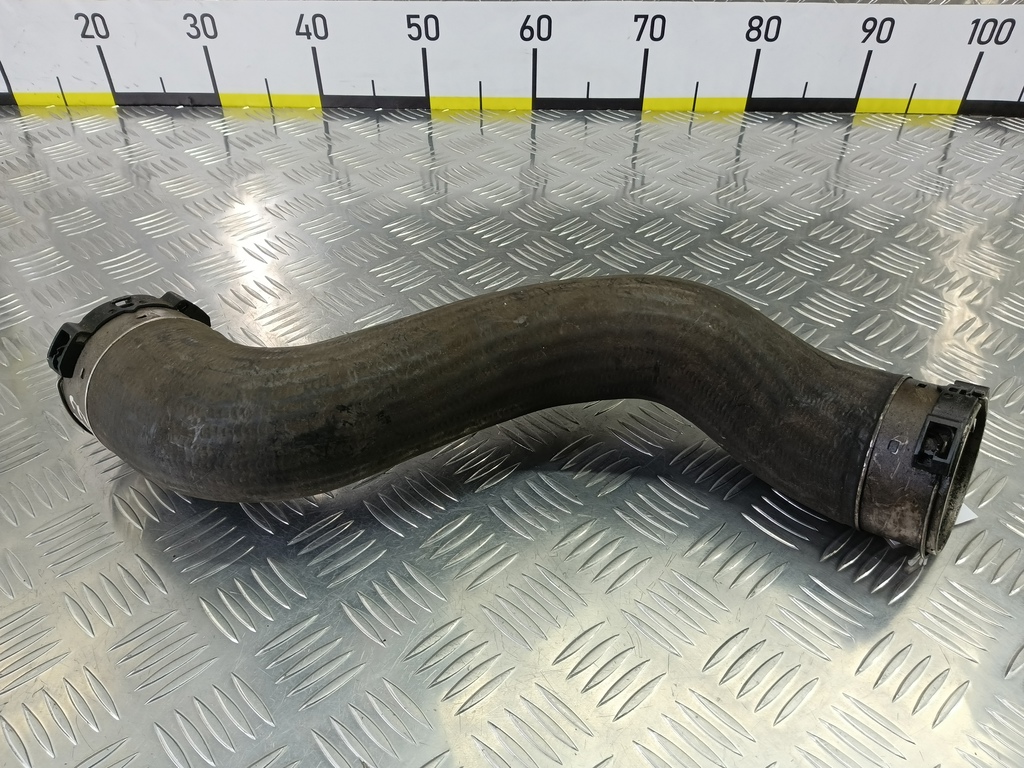 патрубок интеркулера MERCEDES-BENZ E-класс E 220d 2.1 5G-Tronic (170 л.с.)E-класс  W212/S212/C207/A207 (2009—2013) Седан A2045282582, 2700 рублей, Москва