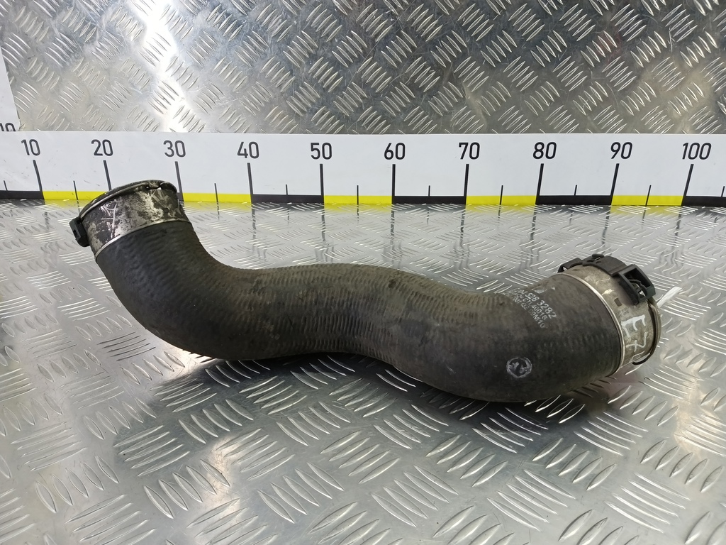 патрубок интеркулера MERCEDES-BENZ E-класс E 220d 2.1 5G-Tronic (170 л.с.)E-класс  W212/S212/C207/A207 (2009—2013) Седан A2045283282, 2700 рублей, Москва