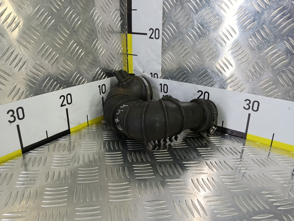 патрубок воздушного фильтра MERCEDES-BENZ E-класс E 220d 2.1 5G-Tronic (170 л.с.)E-класс  W212/S212/C207/A207 (2009—2013) Седан A6510900337, 1550 рублей, Москва