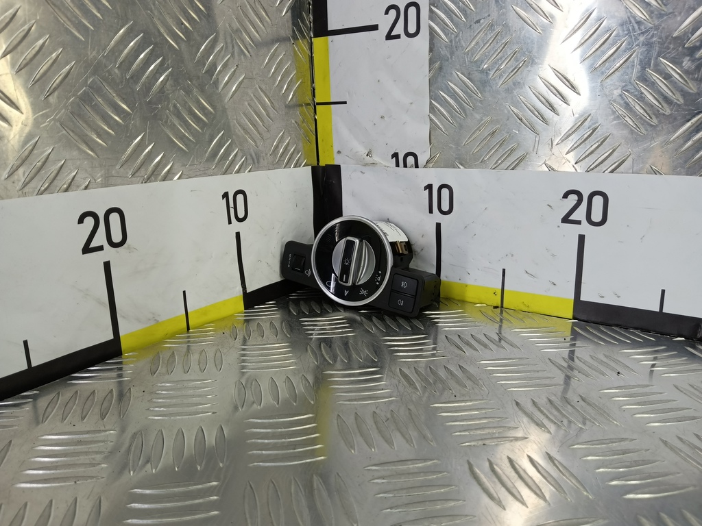 блок управления светом MERCEDES-BENZ E-класс E 220d 2.1 5G-Tronic (170 л.с.)E-класс  W212/S212/C207/A207 (2009—2013) Седан A2129057200, 2700 рублей, Москва