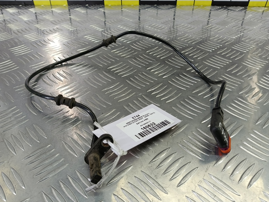 датчик abs MERCEDES-BENZ E-класс E 220d 2.1 5G-Tronic (170 л.с.)E-класс  W212/S212/C207/A207 (2009—2013) Седан A2125402117, 1320 рублей, Москва