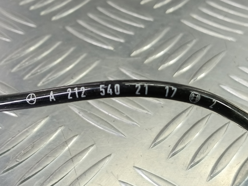 датчик abs MERCEDES-BENZ E-класс E 220d 2.1 5G-Tronic (170 л.с.)E-класс  W212/S212/C207/A207 (2009—2013) Седан A2125402117, 1320 рублей, Москва