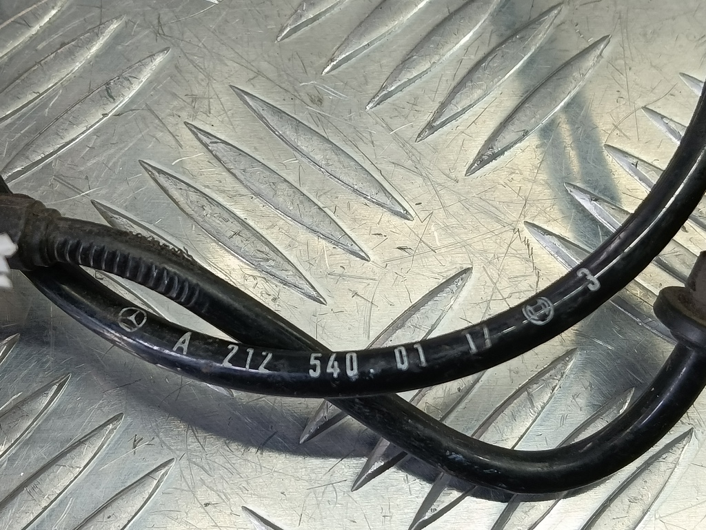 датчик abs MERCEDES-BENZ E-класс E 220d 2.1 5G-Tronic (170 л.с.)E-класс  W212/S212/C207/A207 (2009—2013) Седан A2125400117, 1550 рублей, Москва