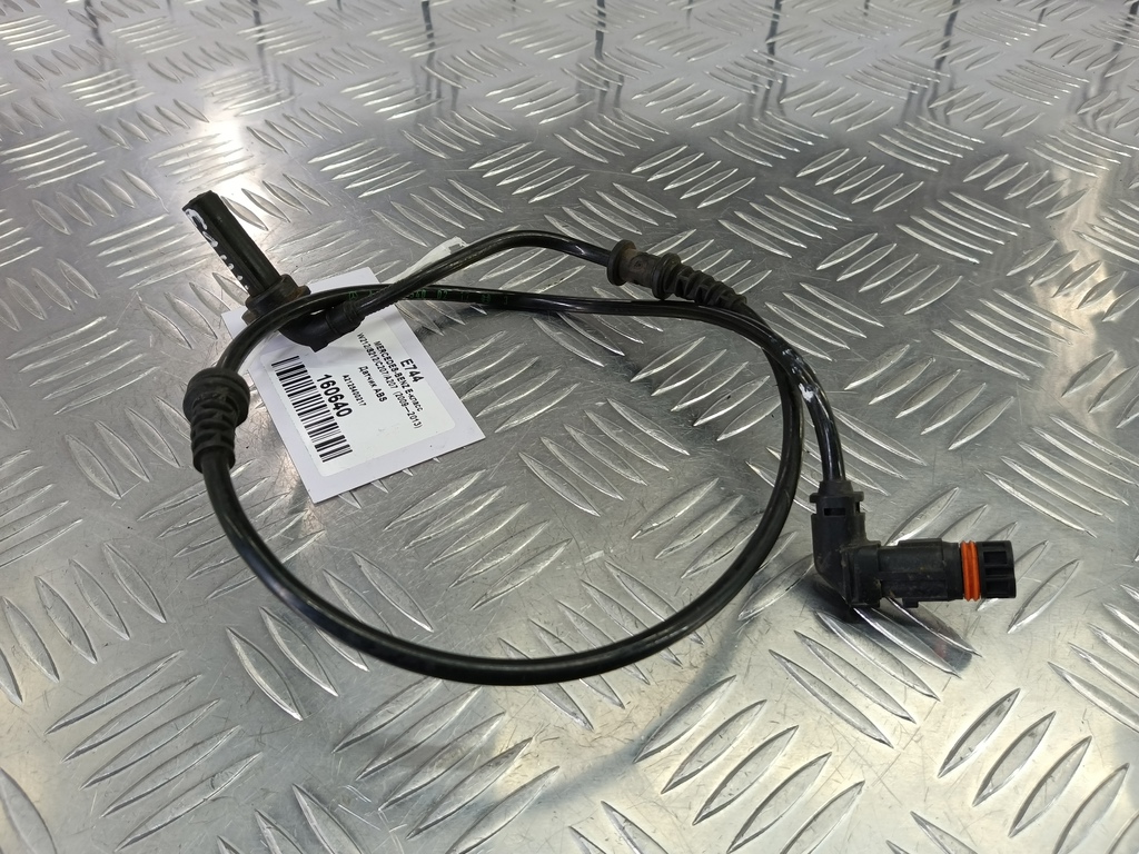 датчик abs MERCEDES-BENZ E-класс E 220d 2.1 5G-Tronic (170 л.с.)E-класс  W212/S212/C207/A207 (2009—2013) Седан A2125400217, 1550 рублей, Москва