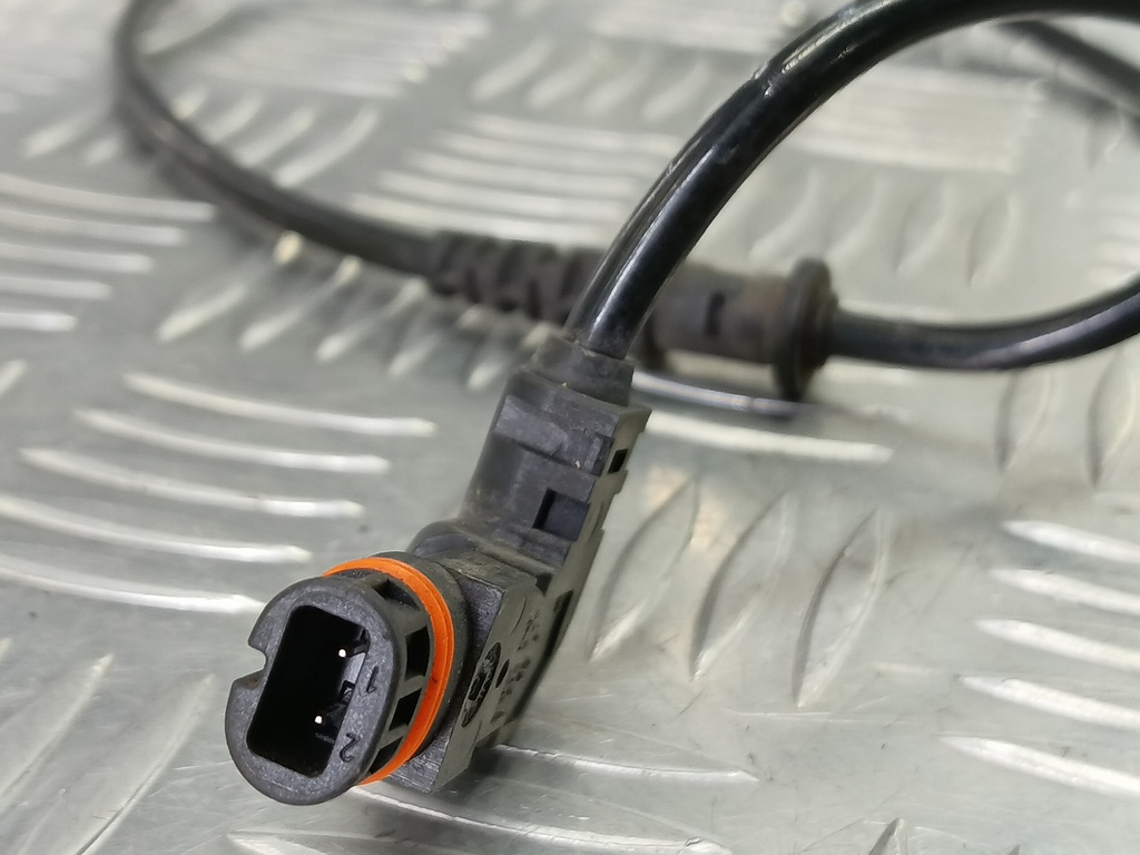 датчик abs MERCEDES-BENZ E-класс E 220d 2.1 5G-Tronic (170 л.с.)E-класс  W212/S212/C207/A207 (2009—2013) Седан A2125400217, 1550 рублей, Москва