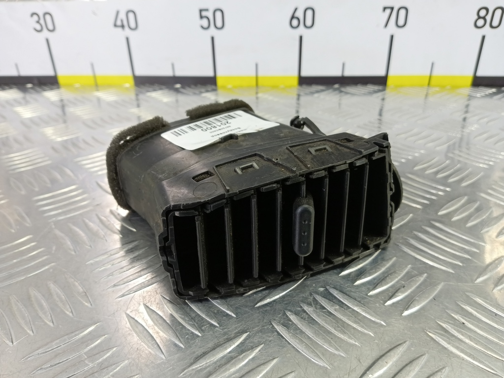 решетка воздуховода NISSAN MICRA  68750-BC600, 980 рублей, Москва