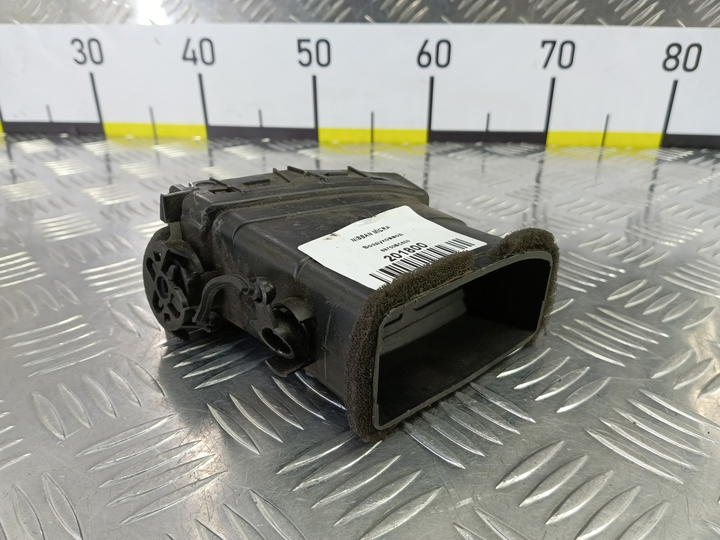 решетка воздуховода NISSAN MICRA  68750-BC600, 980 рублей, Москва