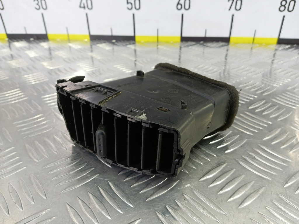 решетка воздуховода NISSAN MICRA  68750-BC600, 980 рублей, Москва