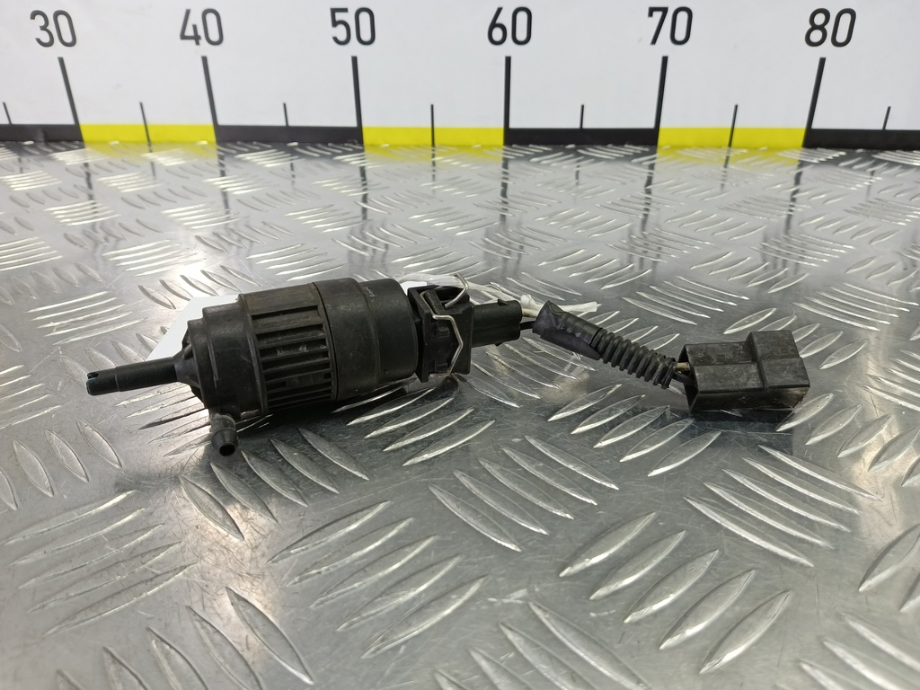 насос омывателя (моторчик) MITSUBISHI Space Star  MR911022, 2130 рублей, Москва