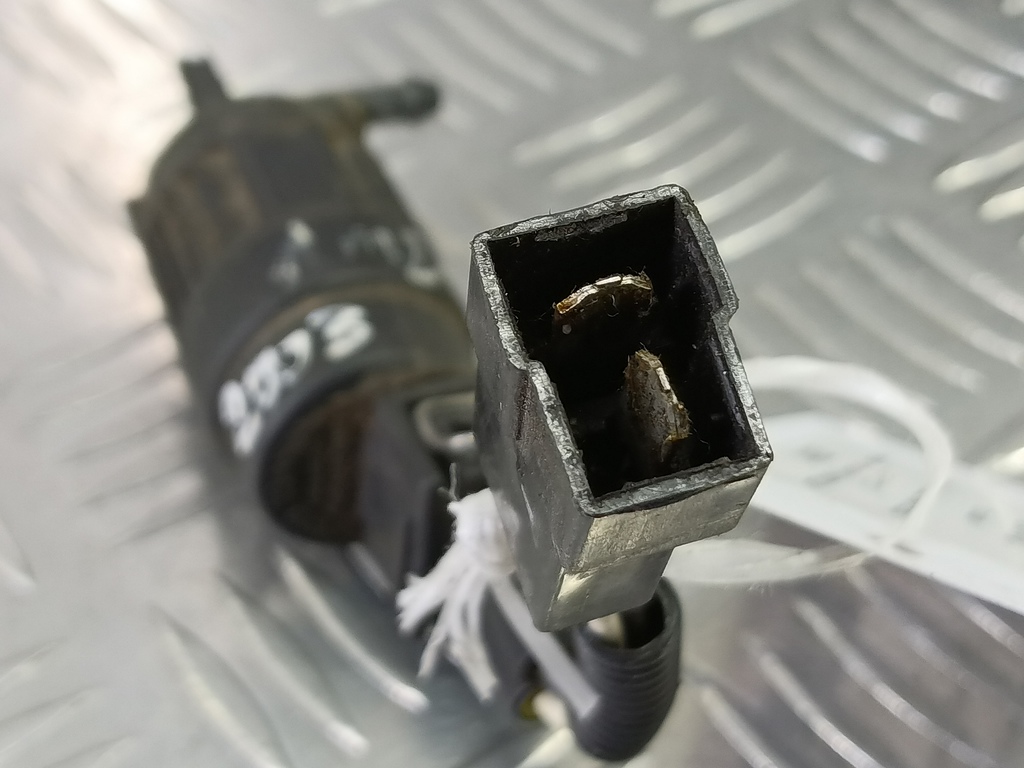 насос омывателя (моторчик) MITSUBISHI Space Star  MR911022, 2130 рублей, Москва