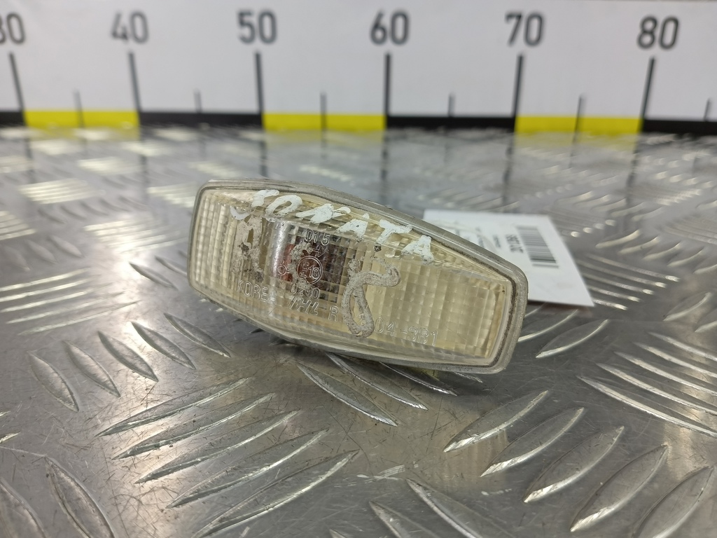 повторитель поворота Hyundai SONATA 2.0 AT (144 л.с.)Sonata  V (2004—2007) Седан 92304-3B120, 630 рублей, Москва