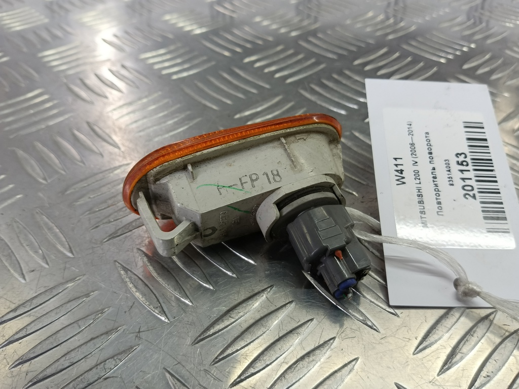 повторитель поворота MITSUBISHI L200  2.5 DI-D MT (136 л.с.)L200  IV (2006—2014) Пикап 8351A003, 980 рублей, Москва