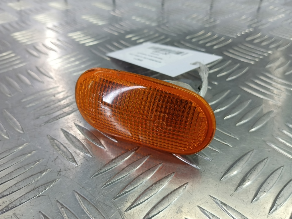 повторитель поворота MITSUBISHI L200  2.5 DI-D MT (136 л.с.)L200  IV (2006—2014) Пикап 8351A003, 980 рублей, Москва