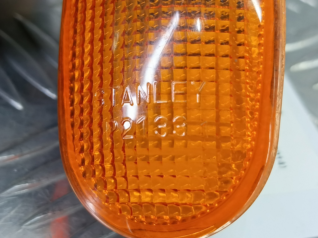 повторитель поворота MITSUBISHI L200  2.5 DI-D MT (136 л.с.)L200  IV (2006—2014) Пикап 8351A003, 980 рублей, Москва