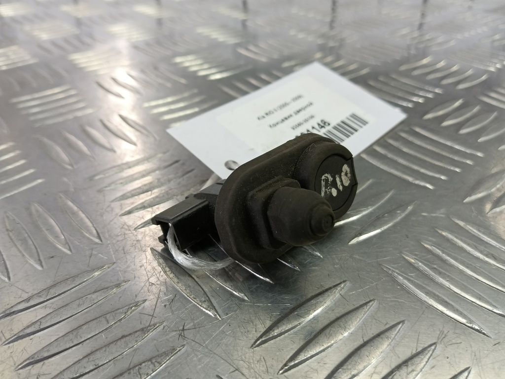 концевик дверной Kia RIO  93560-25100, 520 рублей, Москва