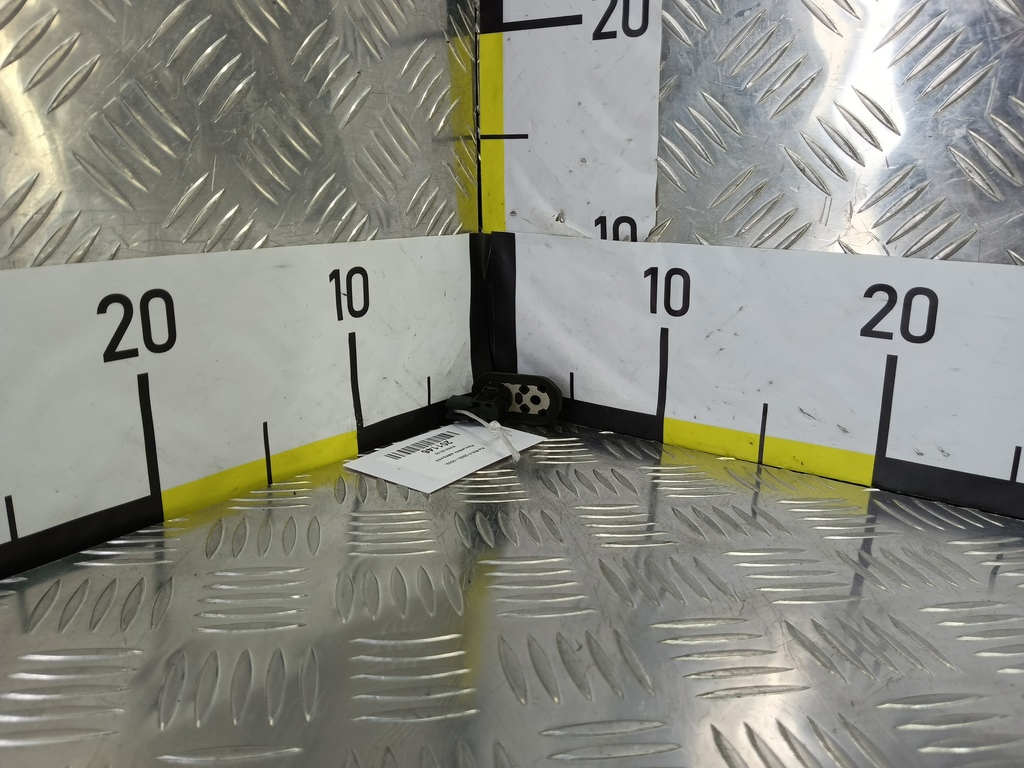 концевик дверной Kia RIO  93560-25100, 520 рублей, Москва