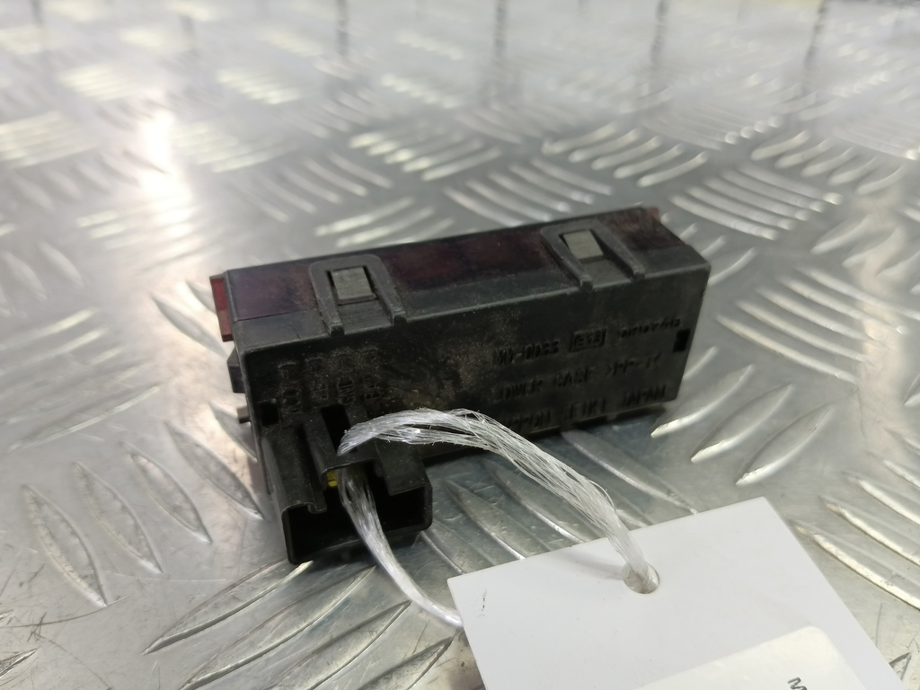 часы электронные MITSUBISHI LANCER  MR962799, 520 рублей, Москва