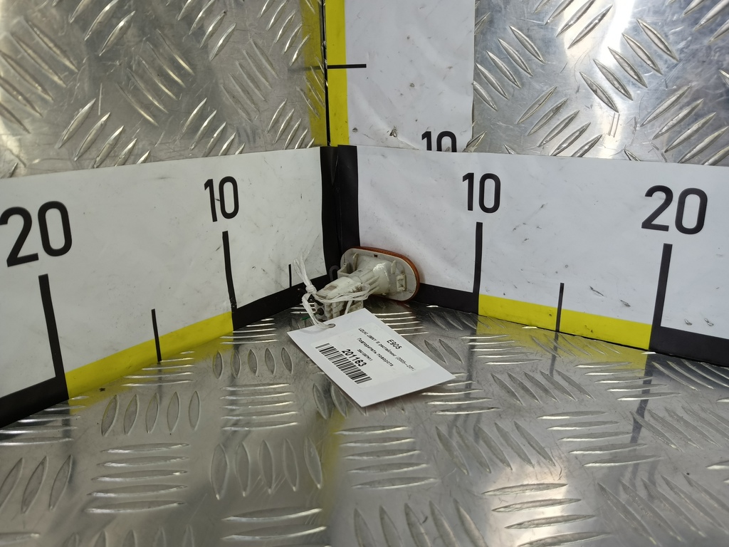 повторитель поворота SUZUKI JIMNY 1.3 4WD MT (86 л.с.)Jimny  III рестайлинг (2005—2012) Внедорожник 3641067H11, 1780 рублей, Москва