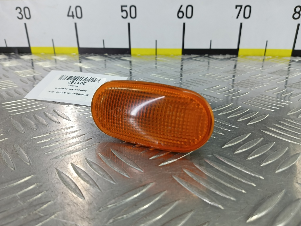 повторитель поворота MITSUBISHI L200   8351A003, 980 рублей, Москва