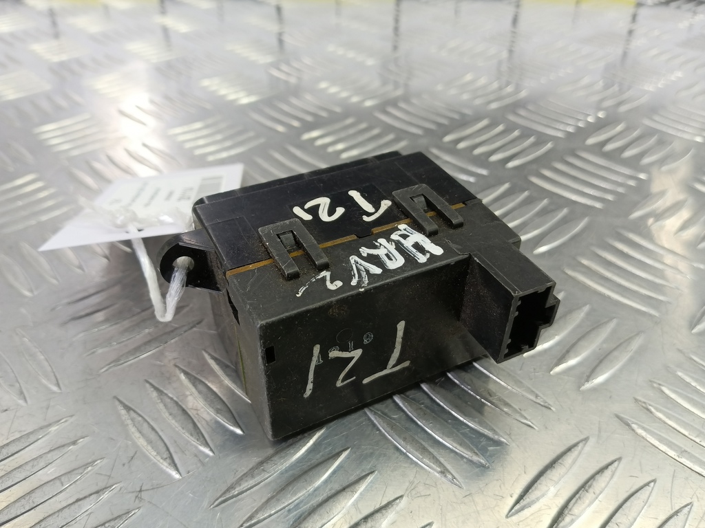 часы электронные HONDA HR-V 1.6 CVT (105 л.с.)HR-V  GH рестайлинг (2001—2006) Внедорожник 39700S2HG01, 520 рублей, Москва