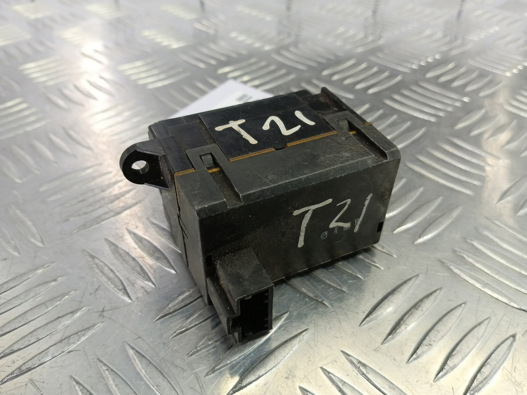 часы электронные HONDA HR-V 1.6 CVT (105 л.с.)HR-V  GH рестайлинг (2001—2006) Внедорожник 39700S2HG01, 520 рублей, Москва