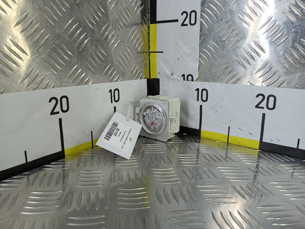 часы электронные MITSUBISHI OUTLANDER  MR979796, 980 рублей, Москва