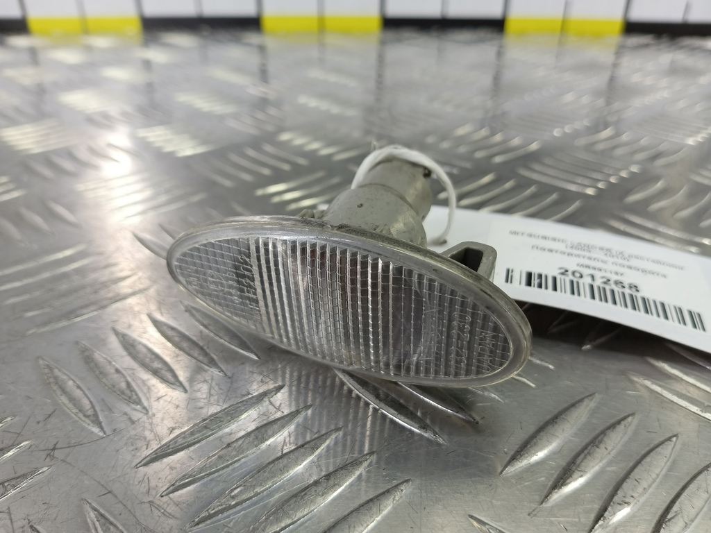 повторитель поворота MITSUBISHI LANCER  MR991187, 520 рублей, Москва