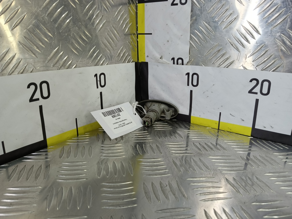 повторитель поворота MITSUBISHI LANCER  MR991187, 520 рублей, Москва