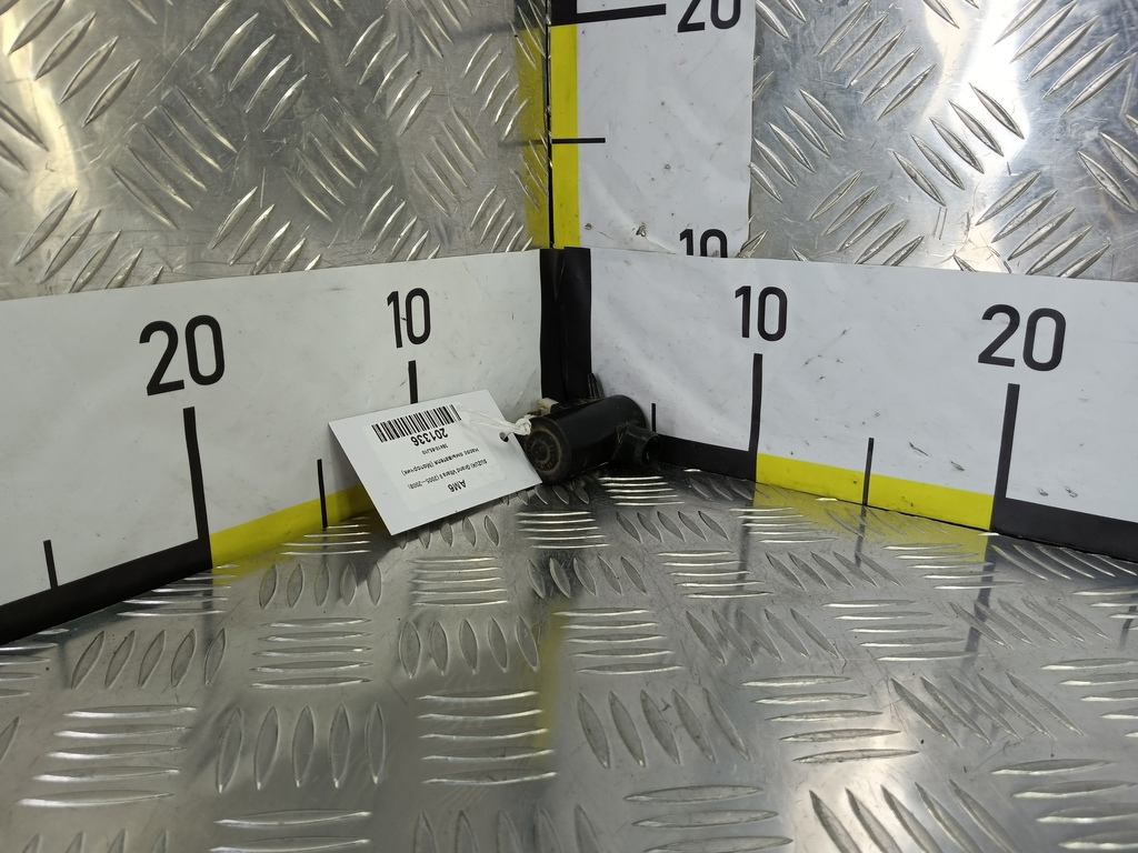 насос омывателя (моторчик) SUZUKI Grand Vitara 1.6 4WD MT (106 л.с.)Grand Vitara  II (2005—2008) Внедорожник 38410-65J10, 1550 рублей, Москва