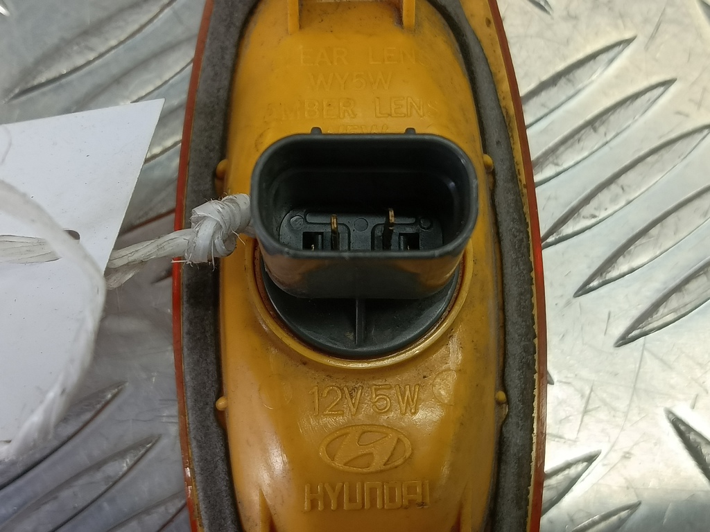 повторитель поворота Hyundai SANTA FE  92305-26000, 1320 рублей, Москва