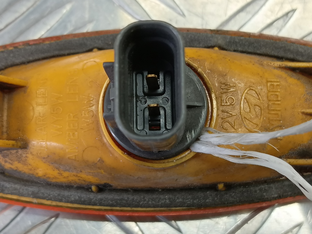 повторитель поворота Hyundai SANTA FE  92305-26000, 1320 рублей, Москва