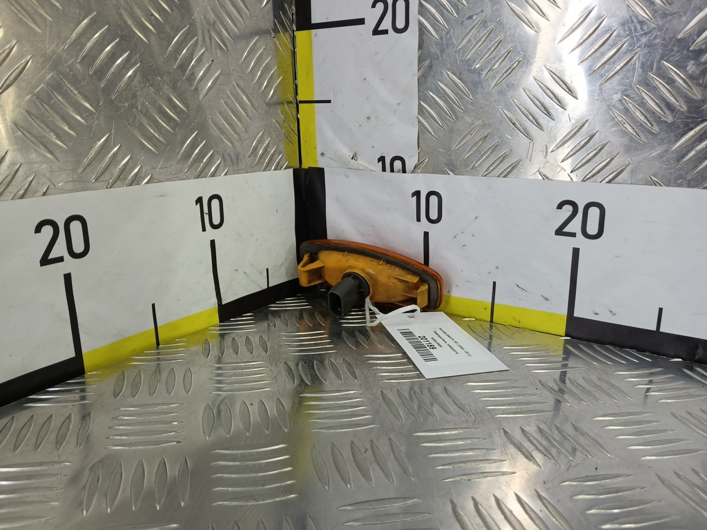 повторитель поворота Hyundai SANTA FE  92305-26000, 1320 рублей, Москва