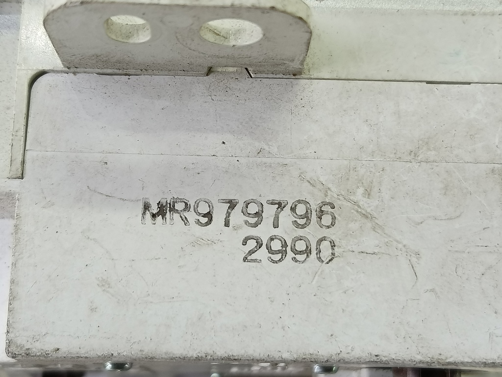 часы электронные MITSUBISHI OUTLANDER  MR979796, 980 рублей, Москва