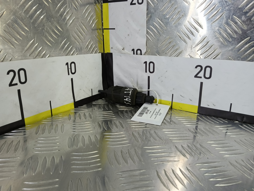 насос омывателя (моторчик) MITSUBISHI Space Star  MR911022, 2130 рублей, Москва