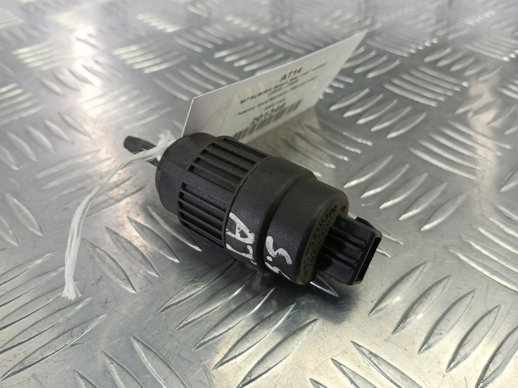 насос омывателя (моторчик) MITSUBISHI Space Star  MR911022, 2130 рублей, Москва