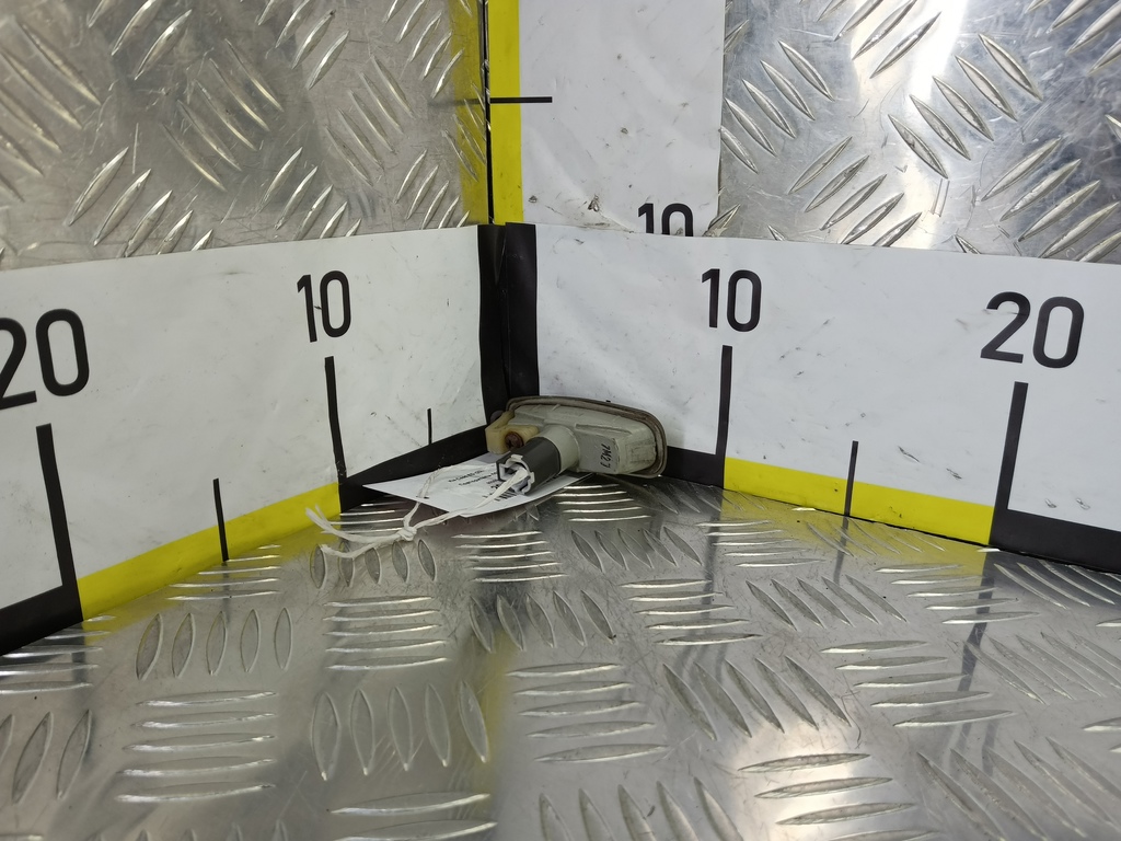 повторитель поворота Kia Ceed  92303-3L100, 980 рублей, Москва