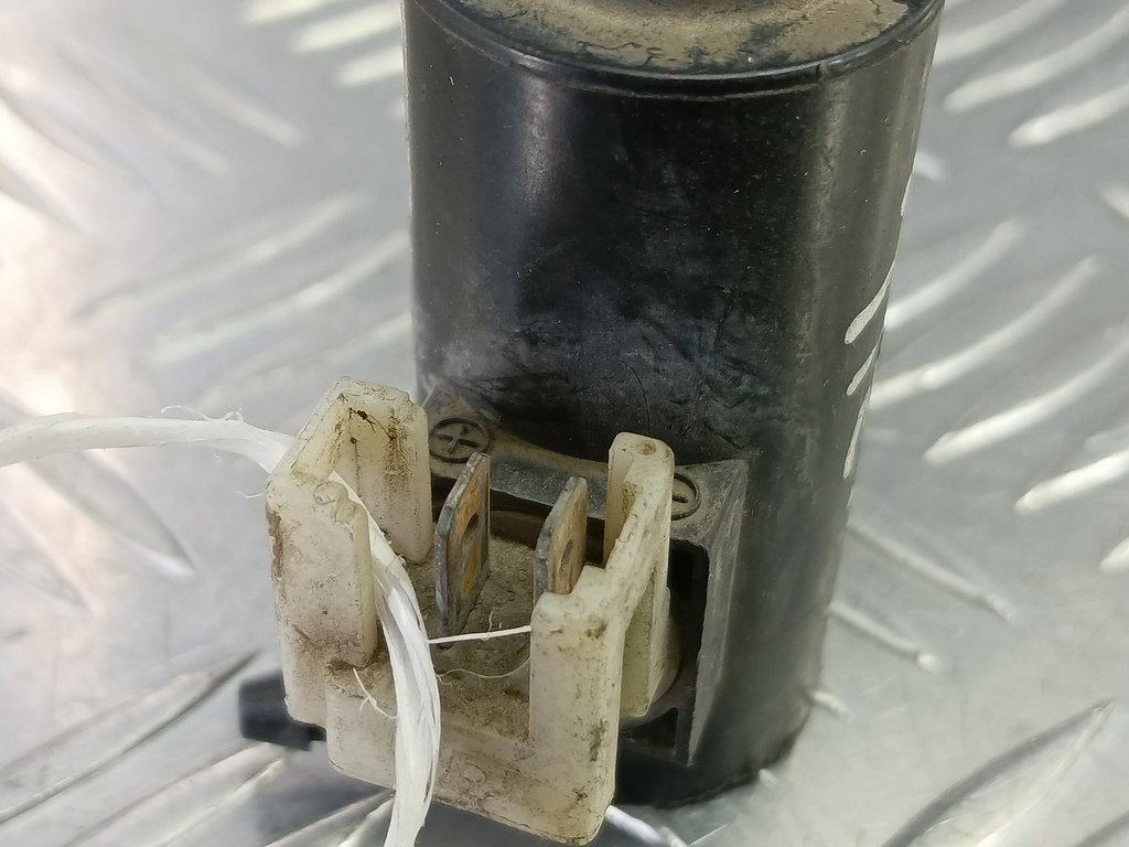 насос омывателя (моторчик) SUZUKI Grand Vitara 2.0 4WD MT (140 л.с.)Grand Vitara  II (2005—2008) Внедорожник 38410-65J00, 1440 рублей, Москва