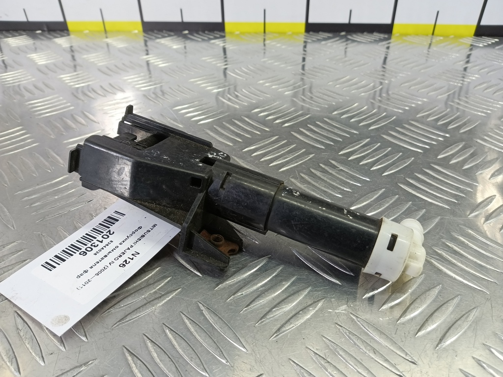 форсунка омывателя фар MITSUBISHI PAJERO  8264A026, 5230 рублей, Москва