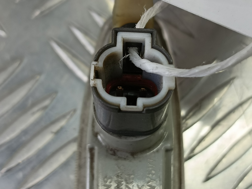 повторитель поворота Kia Ceed  92303-3L100, 980 рублей, Москва