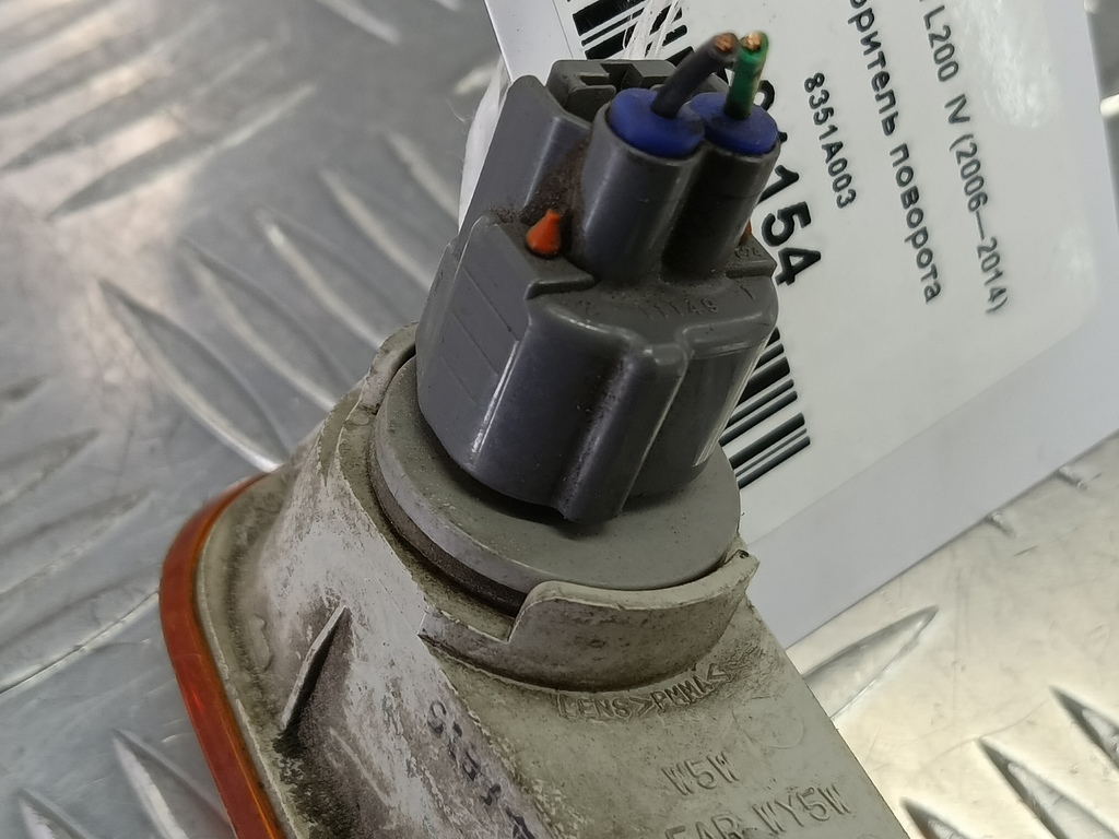 повторитель поворота MITSUBISHI L200   8351A003, 980 рублей, Москва