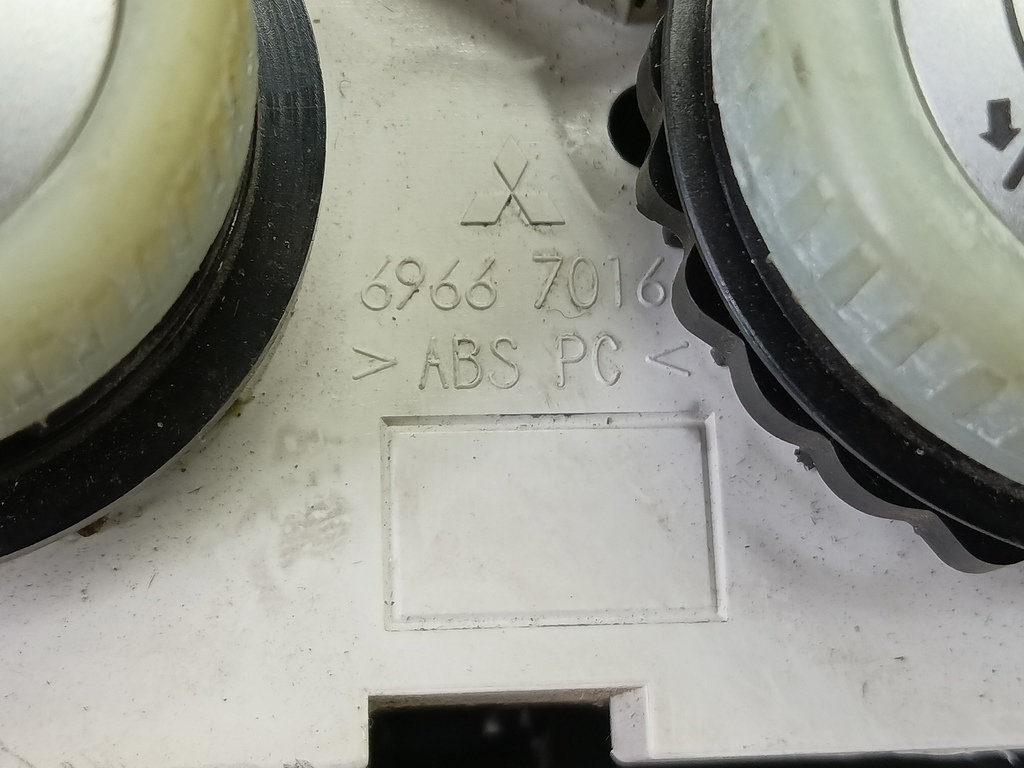 блок управления печкой MITSUBISHI COLT  MN164569, 1780 рублей, Москва