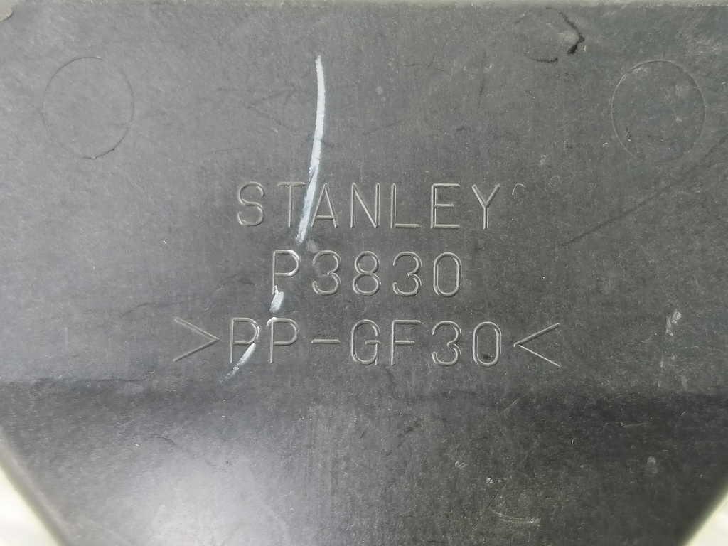 кронштейн форсунки омывателя MAZDA 3 2.0 MT (150 л.с.)3  BK (2003—2006) Седан BP4K510H6, 1320 рублей, Москва