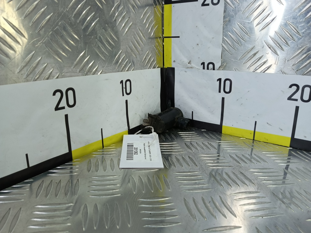 насос омывателя (моторчик) MITSUBISHI OUTLANDER  MR155254, 750 рублей, Москва