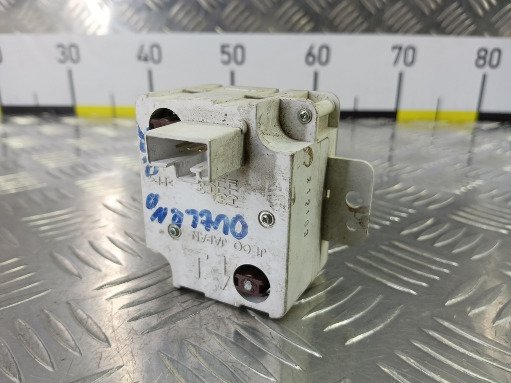 часы электронные MITSUBISHI OUTLANDER  MR979796, 980 рублей, Москва