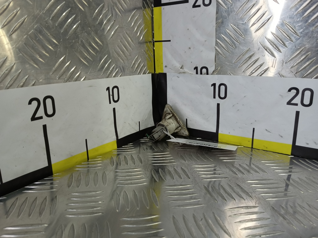 повторитель поворота MITSUBISHI COLT  MR957363, 2130 рублей, Москва