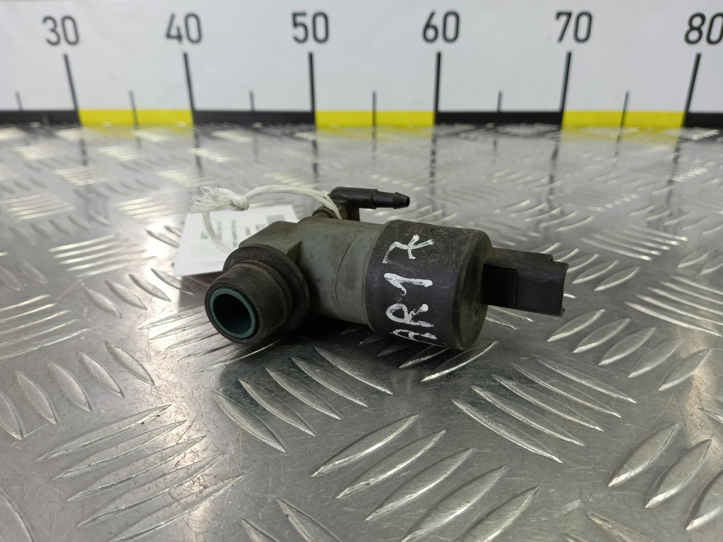 насос омывателя (моторчик) NISSAN QASHQAI  28920BU010, 860 рублей, Москва