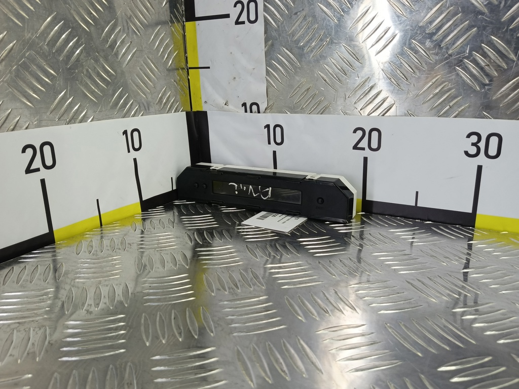 дисплей информационный SUZUKI Grand Vitara 1.6 4WD MT (106 л.с.)Grand Vitara  II (2005—2008) Внедорожник 3460065J41, 520 рублей, Москва