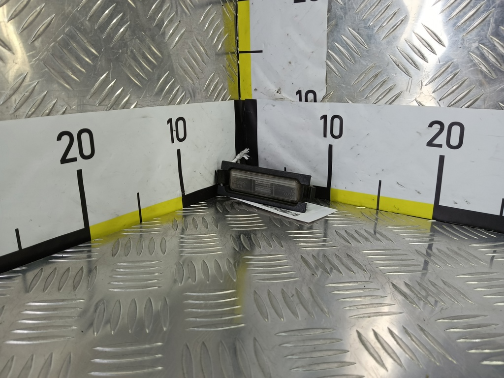 фонарь номерного знака Kia Ceed  92502-1H500, 980 рублей, Москва